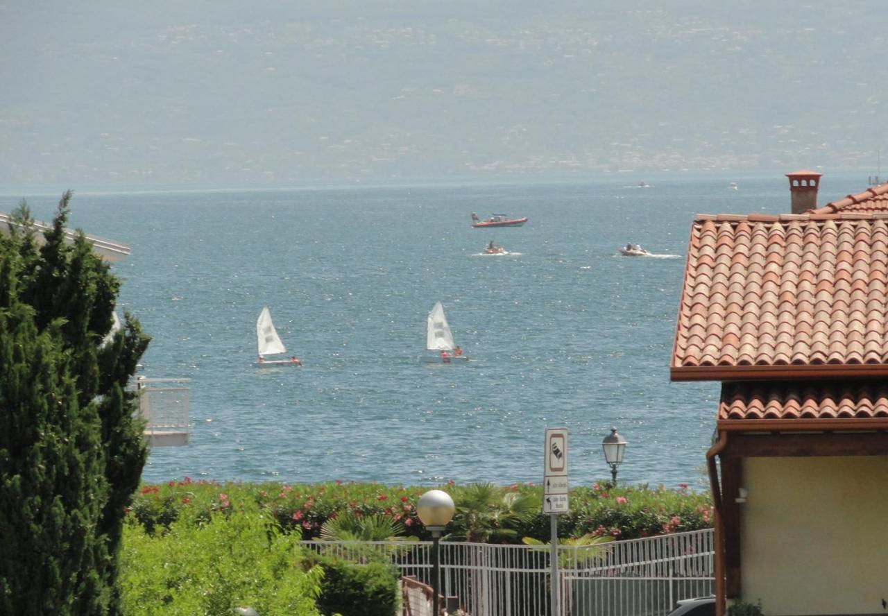 Villa Donne Del Lago Vittoria Salò Eksteriør billede